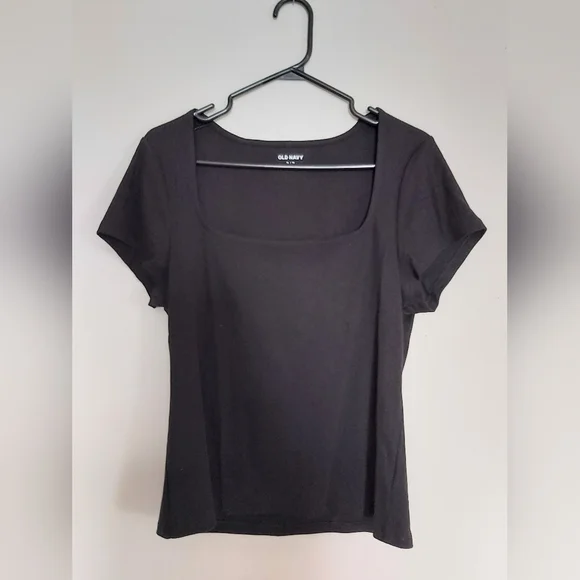 Old Navy Fitted Ribbed Tops ❄Bundle❄ - Picture 9 of 13